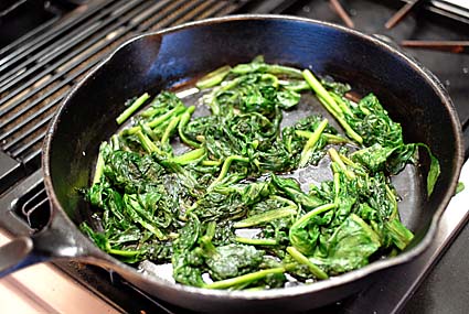 1-spinach-in-pan.jpg