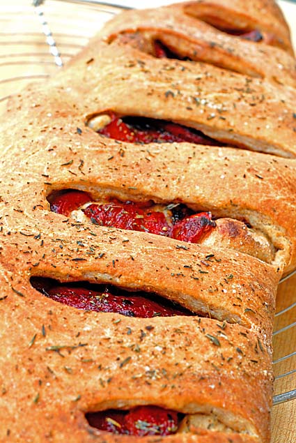 cover-roasted-red-ppr-fougasse.jpg