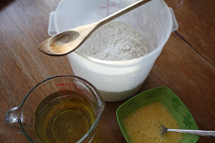 mixing-gluten-free-dough01