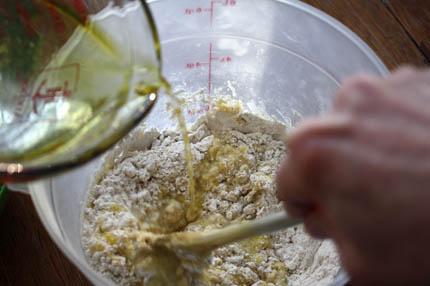 mixing-gluten-free-dough02