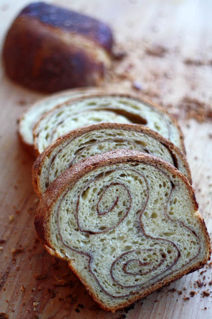 cinnamon-swirl-bread