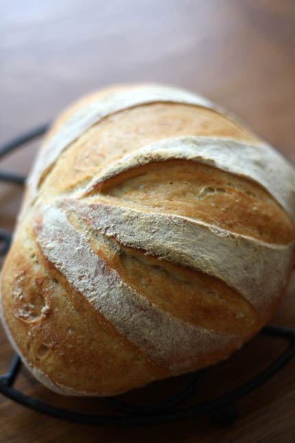 First time baking bread in a year. No scale, no stand mixer, just vibes  (and tangzhong) : r/Breadit