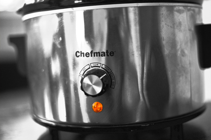 New - Chefmate 1.5 Qt Slow Cooker Ceramic Bowl with 3 Heat