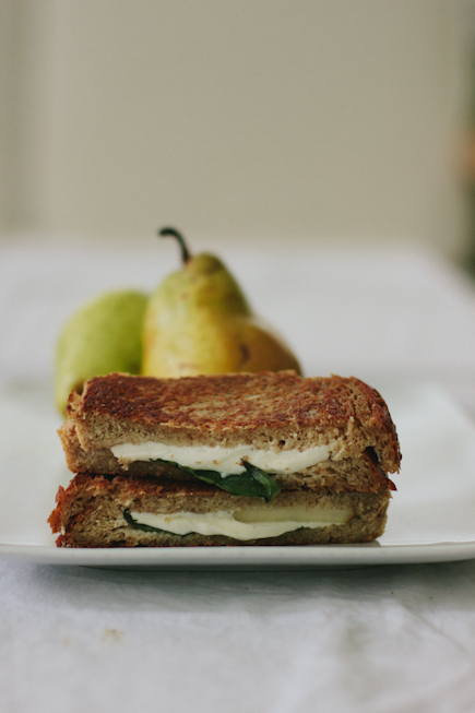 Grilled Sandwiches: Pear, Basil, Smoked Mozzarella | Artisan Bread in Five Minutes a Day
