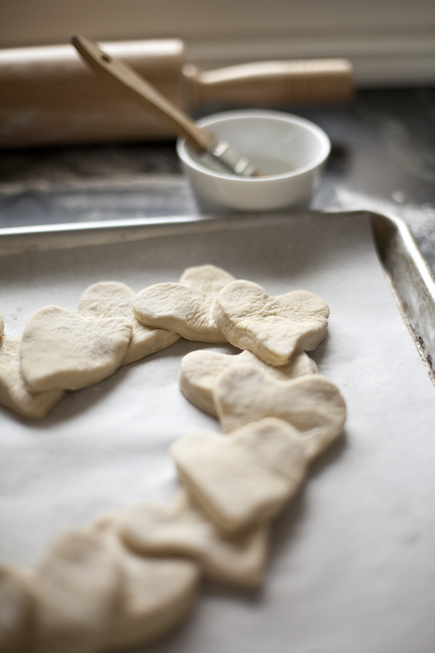 Heart bread 02