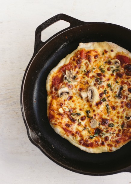 mushroom garlic thyme stovetop pizza | bread in 5
