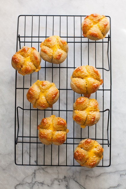 Broccoli Cheddar Clover Buns | Breadin5 (2 of 5)