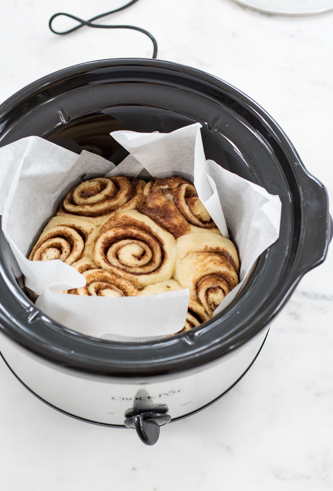 Crock Pot Cinnamon Rolls