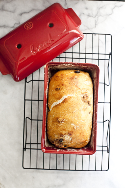 Emile Henry Covered Bread + Loaf Pan